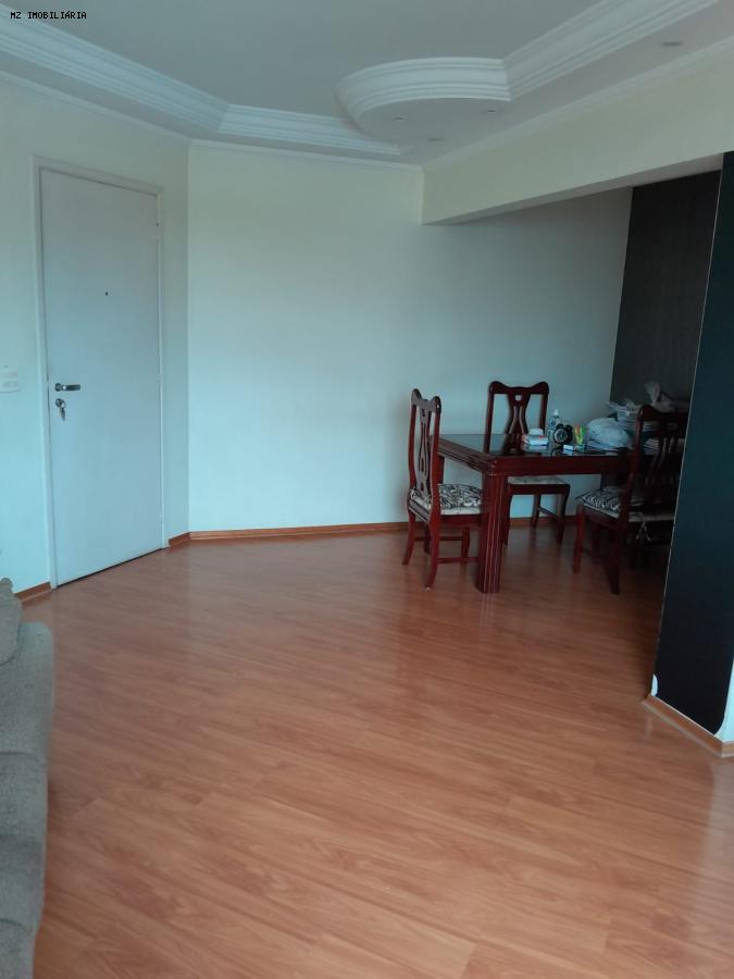 Apartamento em Centro — foto 1